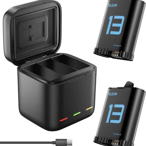 TELESIN Battery Charger Kit - Picture 1 of 5